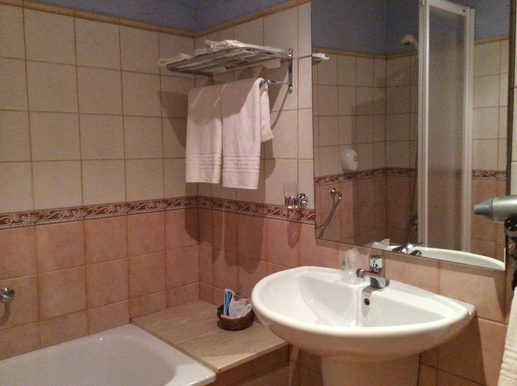 Hotel La Ribera Ribera de Cardós Cameră foto