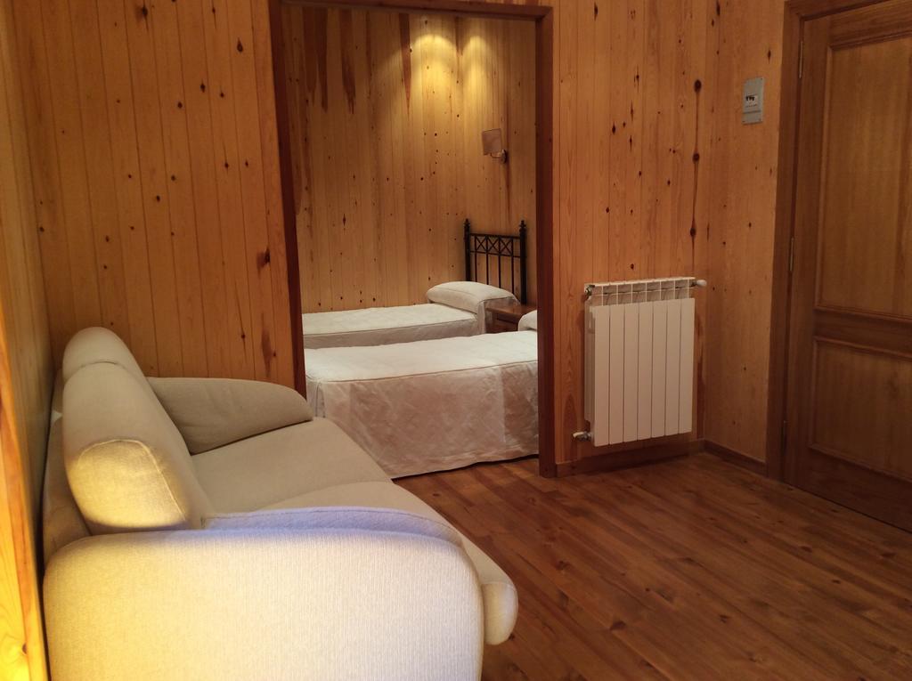Hotel La Ribera Ribera de Cardós Cameră foto